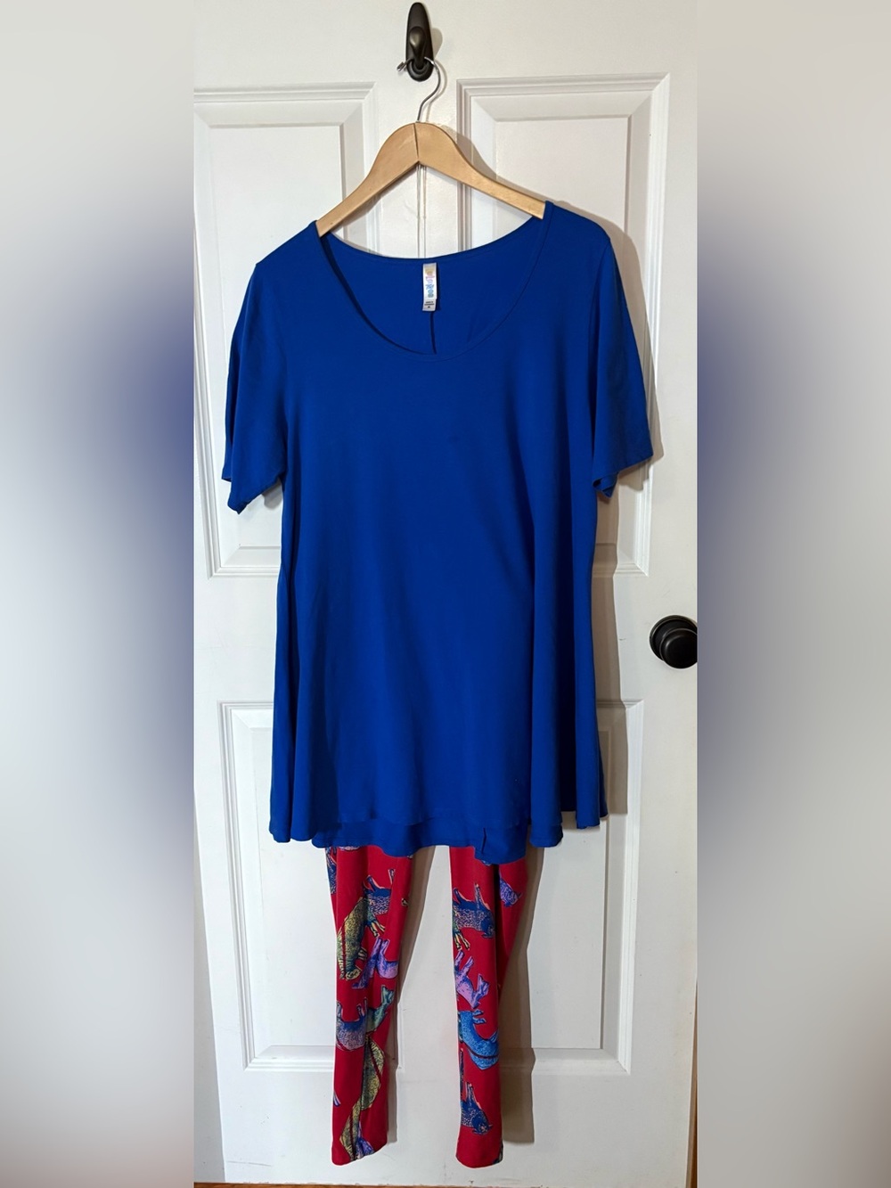 LuLaRoe Sheep Outfit